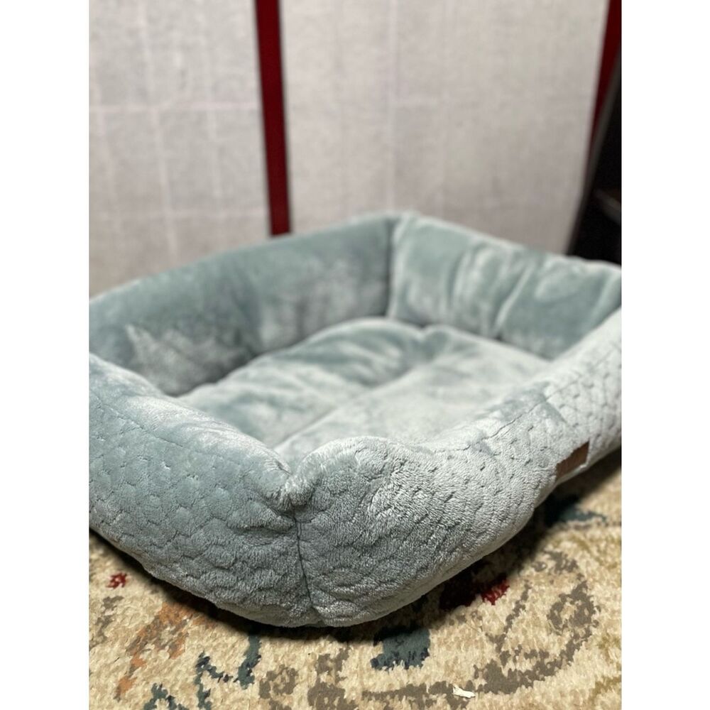 AVA Plush Rectangular Pet Bed in Light Sage Mint Green (18”x 21”) Soft Comfy Bed - Picture 2 of 14